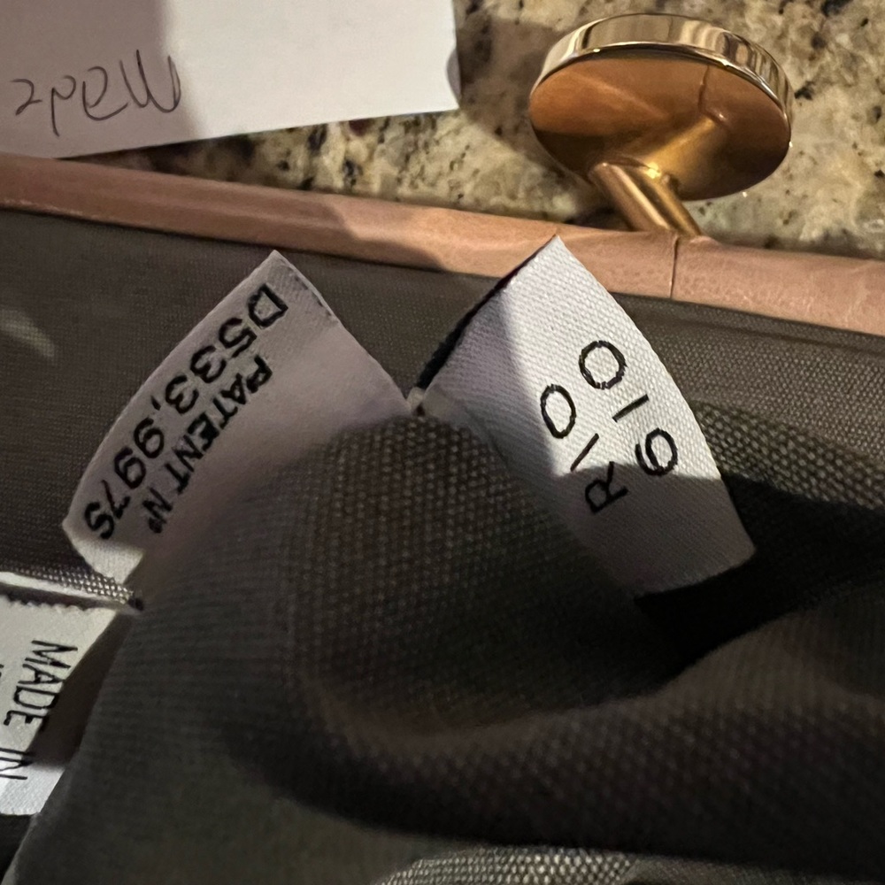 Marc Jacobs quilted leather “ Stam” bag with brass accents - Picture 10 of 12